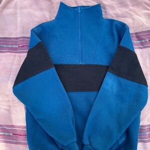 Great Northwest Clothing Company Blue and Black Men's Sweater